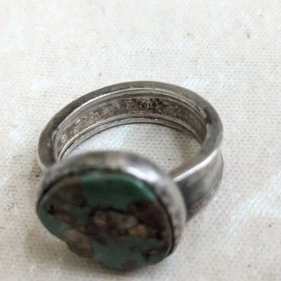 Vintage Sterling Silver Ring Turquoise Green 8.5 - Picture 2 of 13